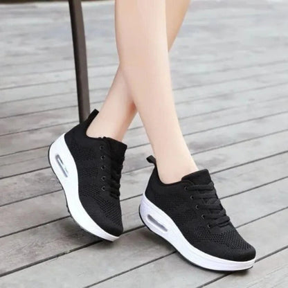 Airviva sneakers